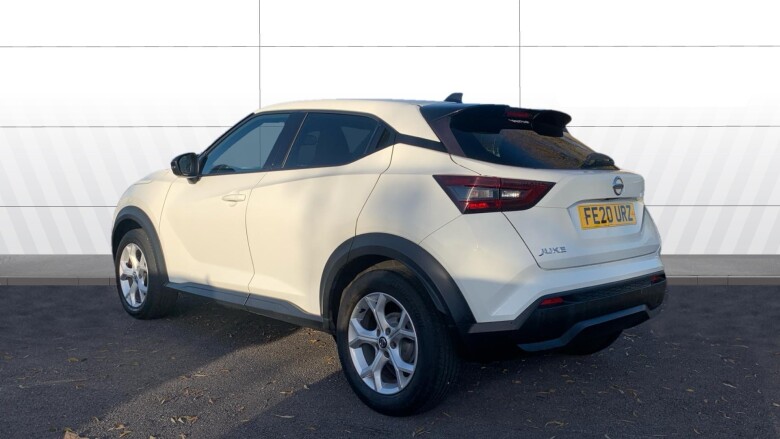Nissan Juke 1.0 DiG-T N-Connecta 5dr Petrol Hatchback